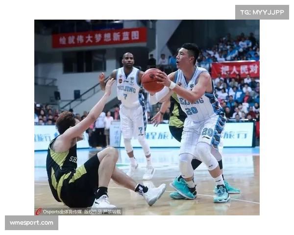 上海浦发银行险胜北京首钢 新秀伍湘琳关键上篮锁定胜局